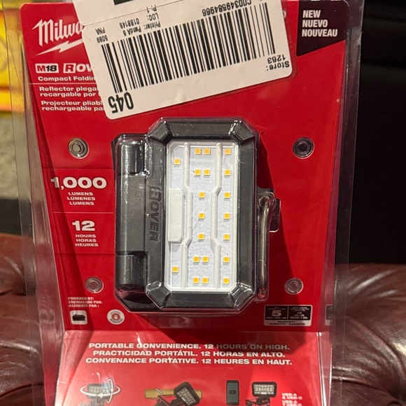 Milwaukee M18 Rover LED Light - Picture 1 of 1